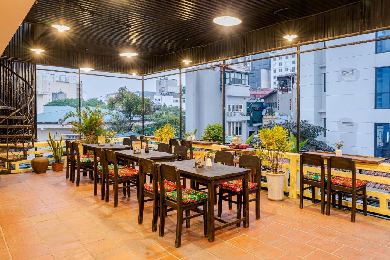 Hanoi Retro 80S Homestay Exterior photo