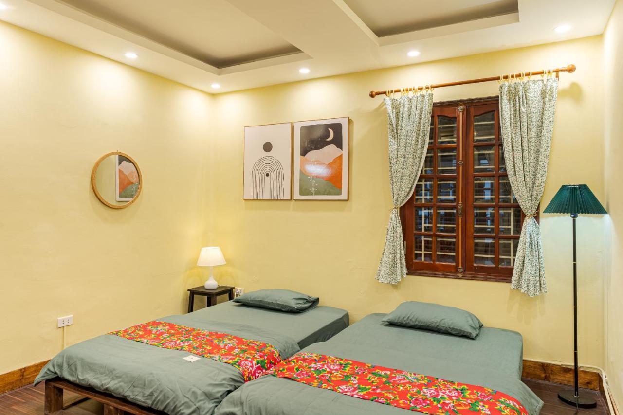 Hanoi Retro 80S Homestay Exterior photo